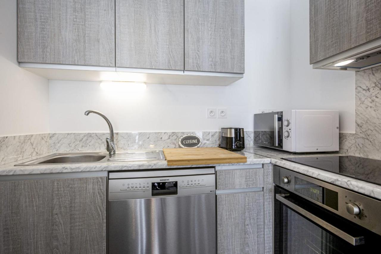 Appartement Grigio - Welkeys อองเกลต์ ภายนอก รูปภาพ